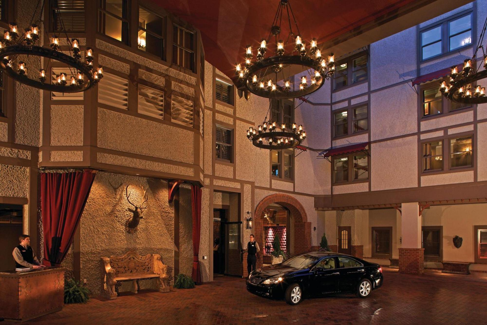 Grand Bohemian Lodge Asheville, Autograph Collection Exterior foto